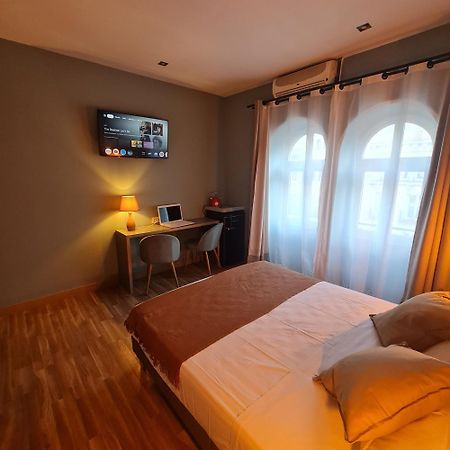 Luxury Green Hostal Madrid Gran Via Exterior photo