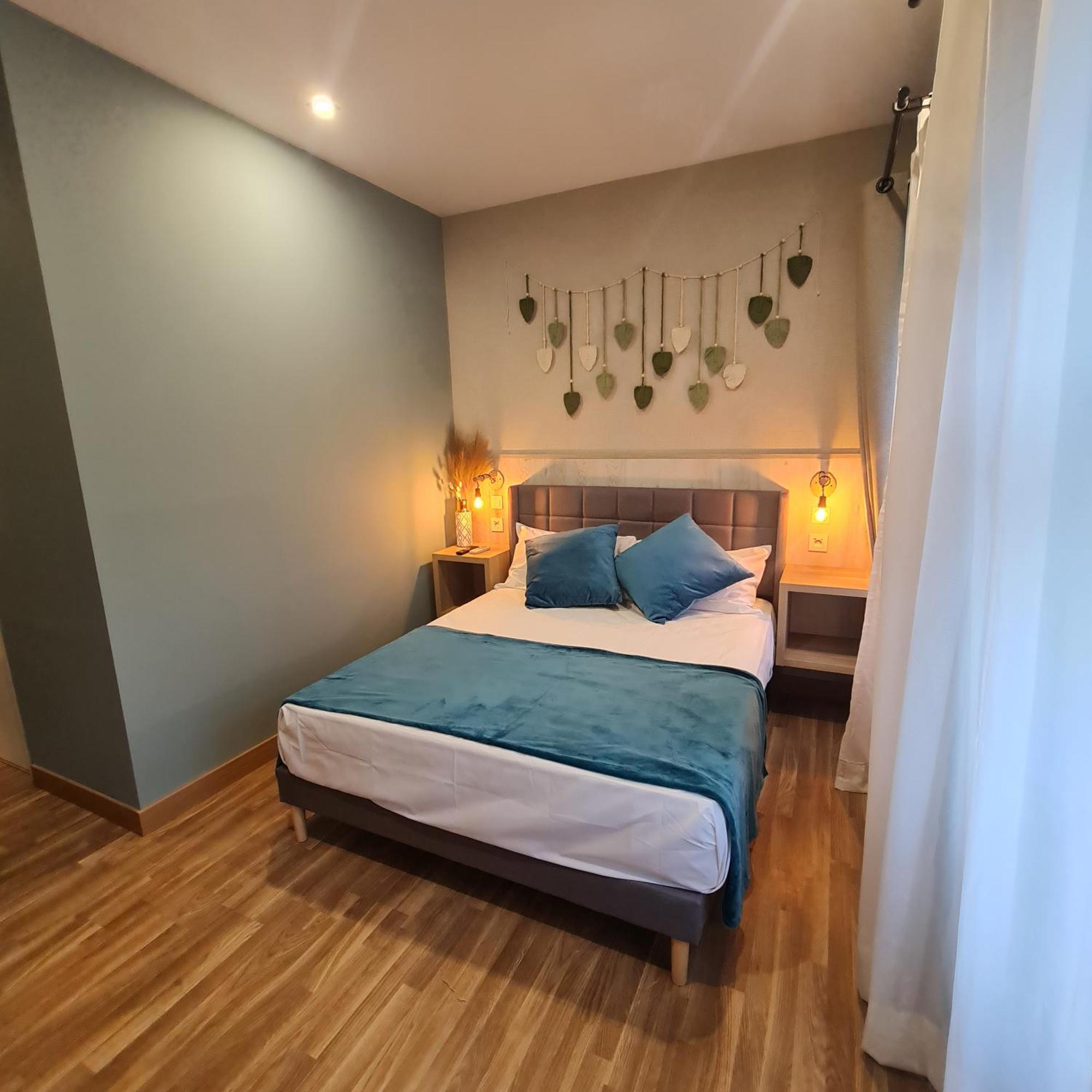 Luxury Green Hostal Madrid Gran Via Exterior photo