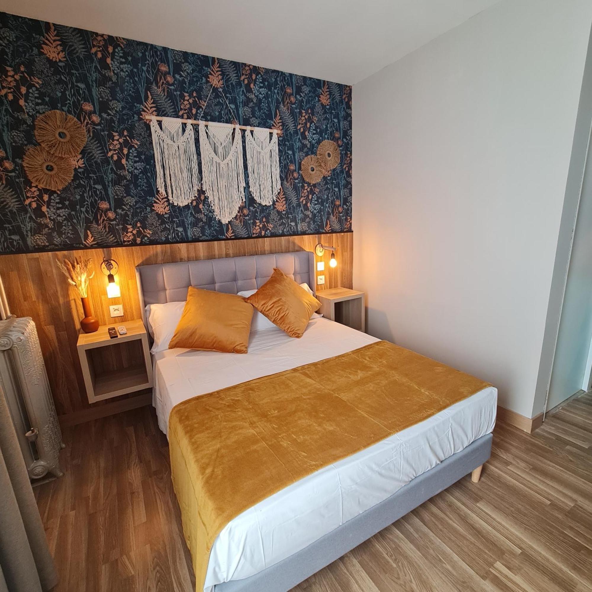 Luxury Green Hostal Madrid Gran Via Exterior photo