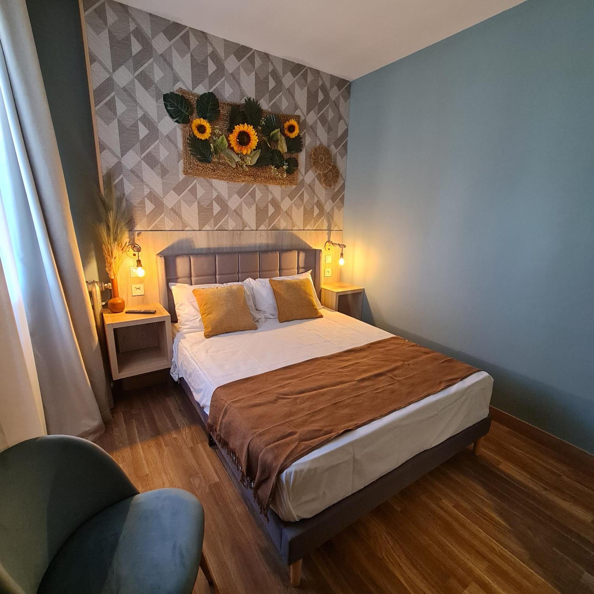 Luxury Green Hostal Madrid Gran Via Exterior photo